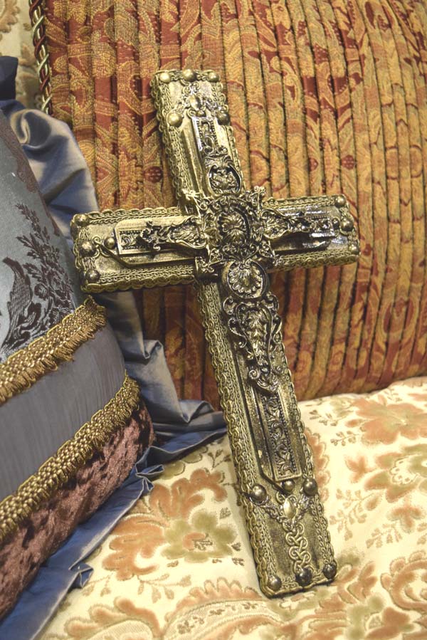 【 interior Cross 】 Antique Gold Cross <Cross No.001>