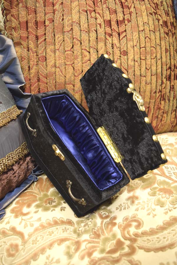 【 One-of-a-kind 一点物棺 】 16cm サイズ DOLL Coffin <No.015-16>