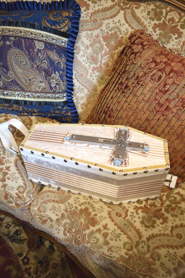 【Plototype 棺/展示 試作品】内寸38㎝サイズ 棺BOX 斜め掛けタイプ Doll Coffin BOX / OT-NO.010
