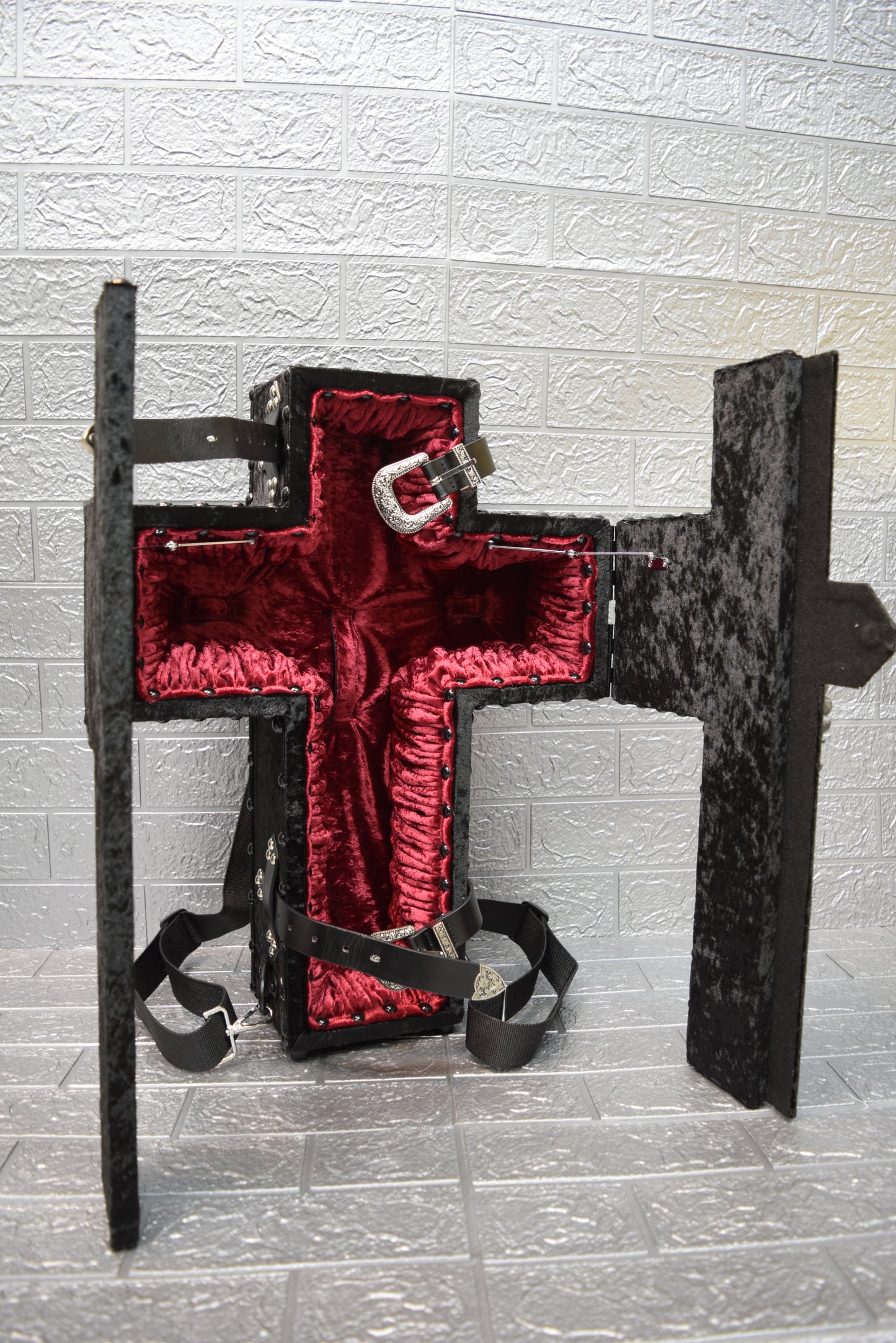 【Plototype 棺/展示 試作品】内寸50㎝サイズ 背負える十字架BOX Doll Cross BOX / OT-NO.008