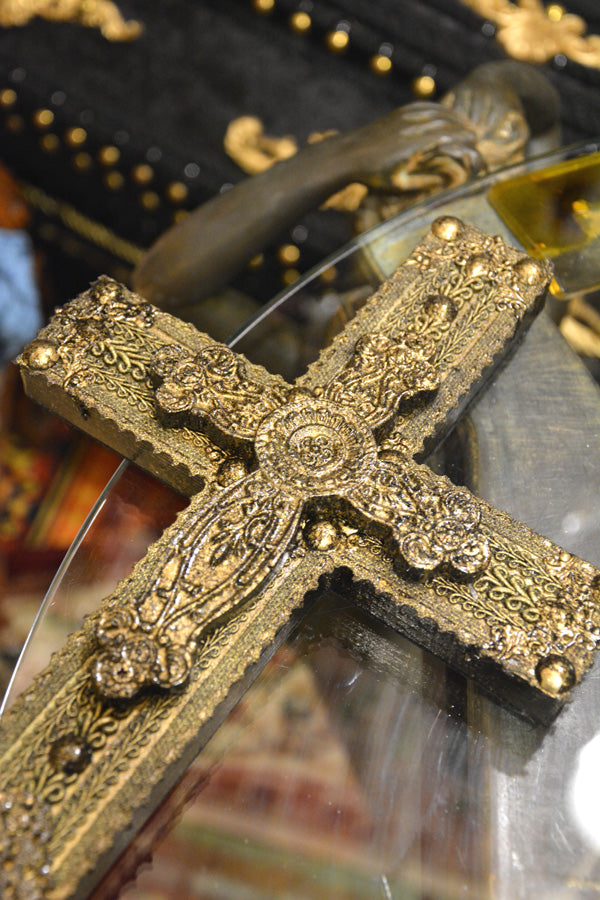 【 interior Cross 】Antique Gold Cross <Cross No.010>