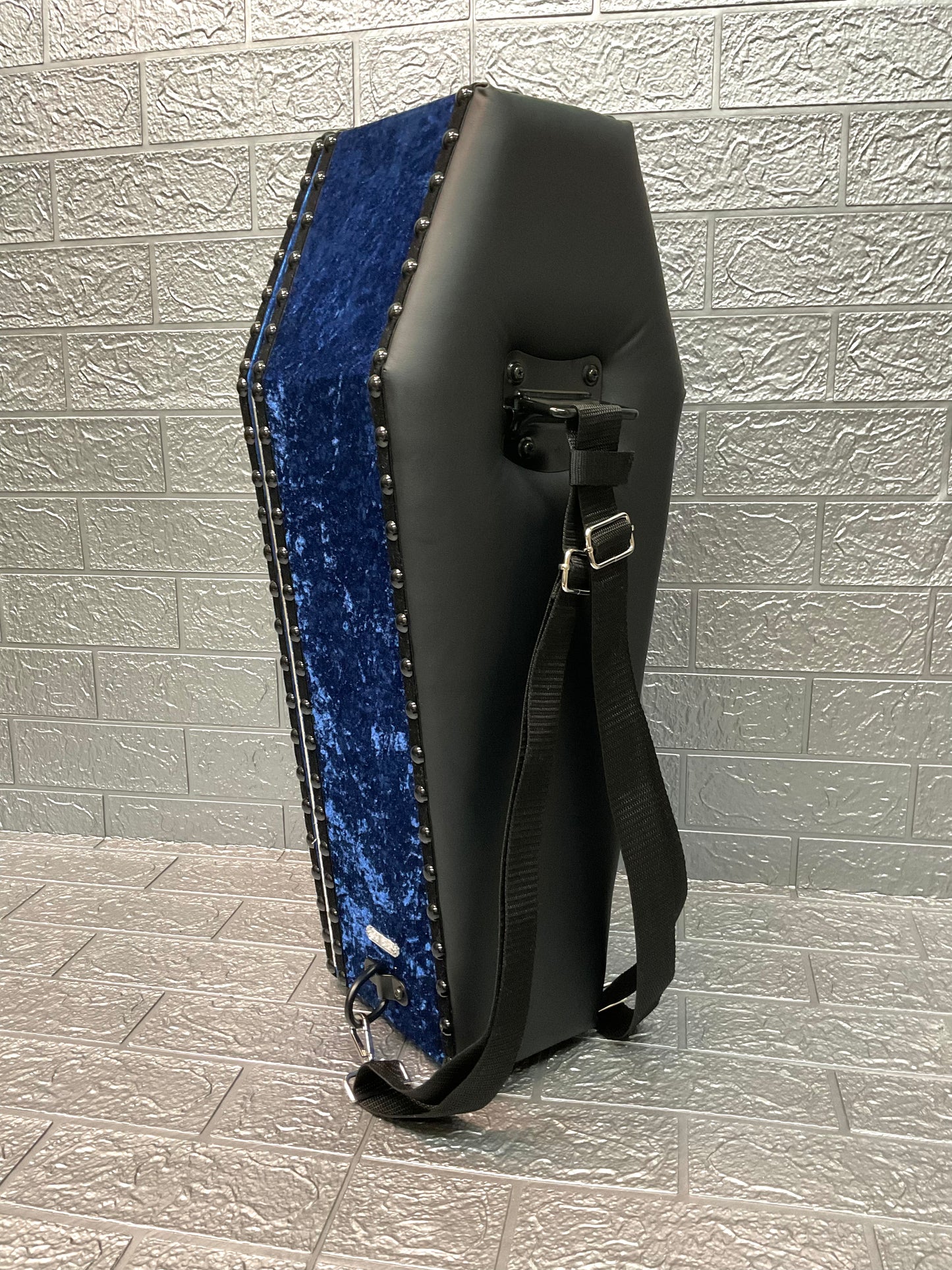 【 One-of-a-kind 一点物棺 】 60cm サイズ 背負える DOLL Coffin <No.014-60 >