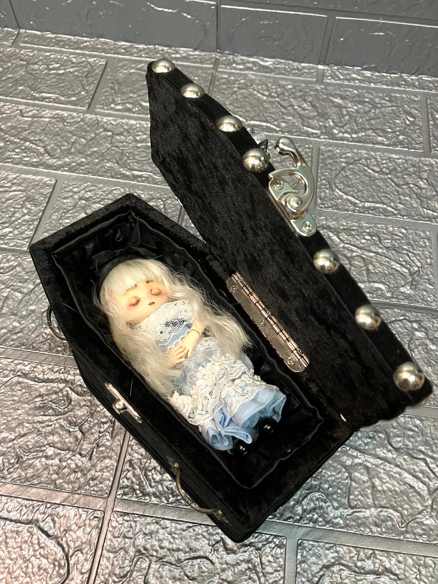 【 One-of-a-kind 一点物棺 】 16cm サイズ DOLL Coffin <No.016-16>
