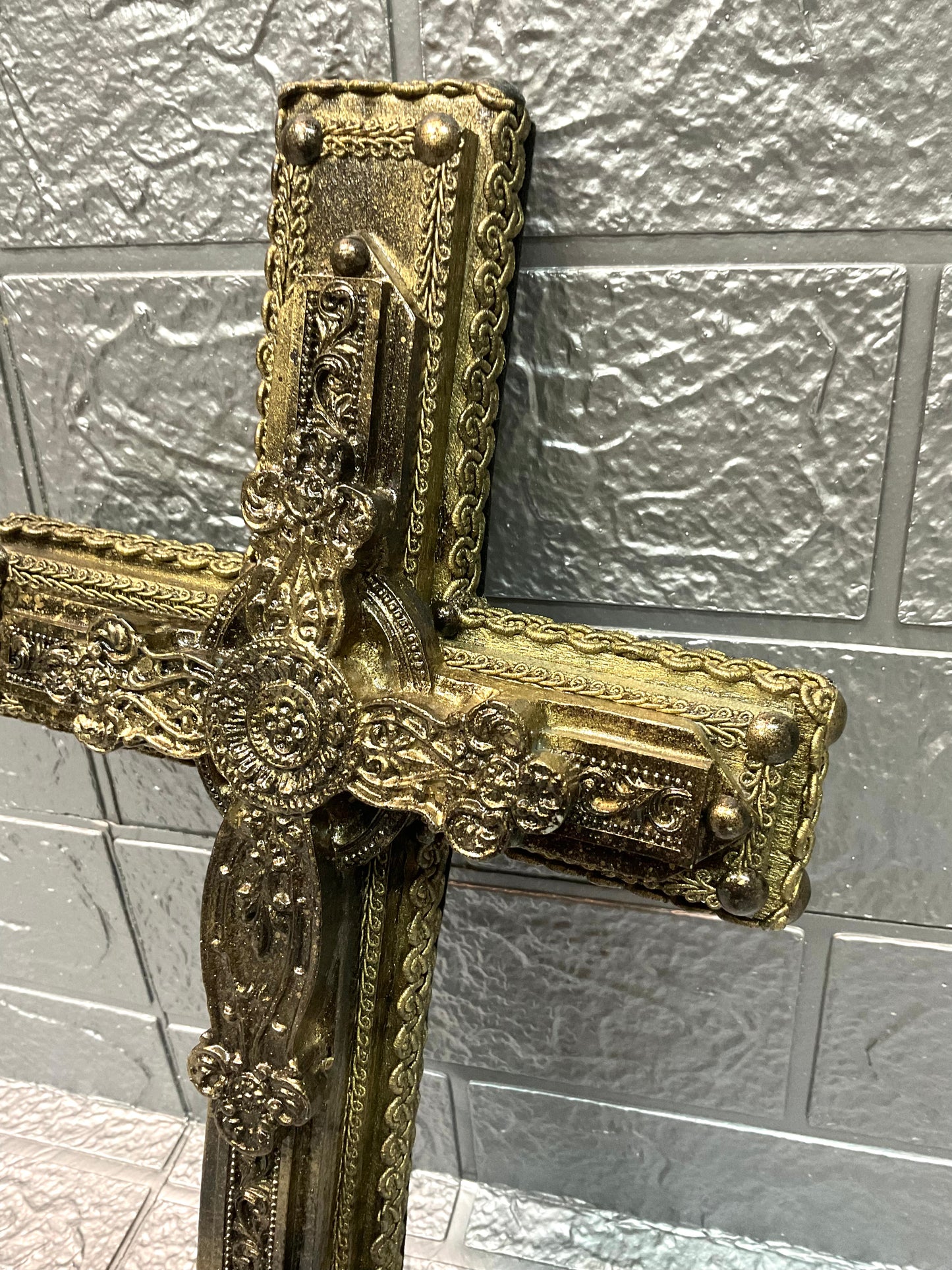 【 interior Cross 】 Antique Gold Cross <Cross No.003>