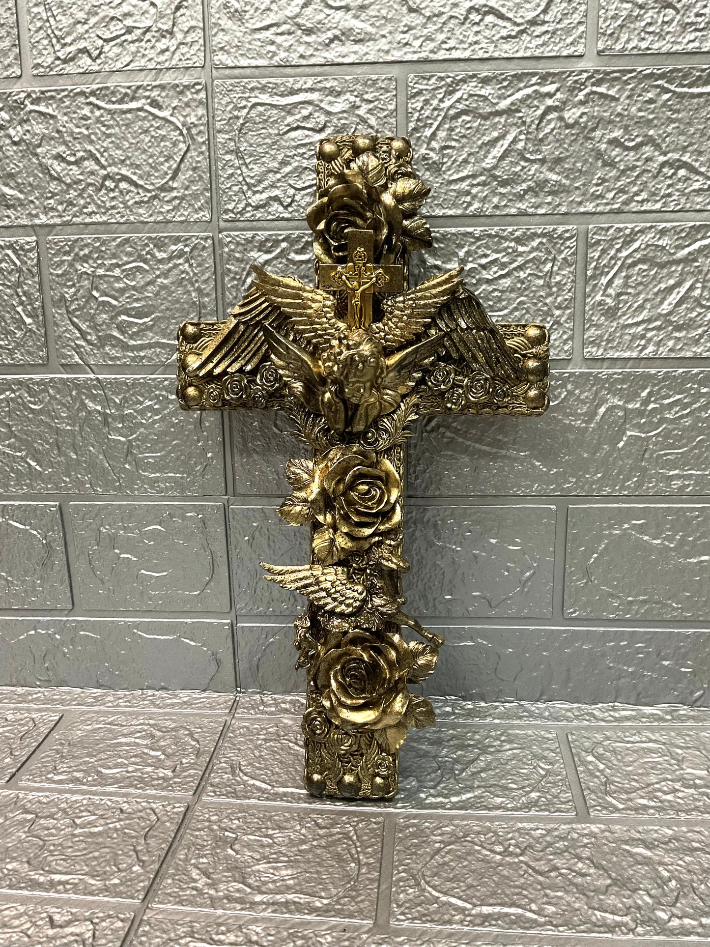 【 interior Cross 】 Fairy Tale Cross of Angels and Roses <Cross No.005>