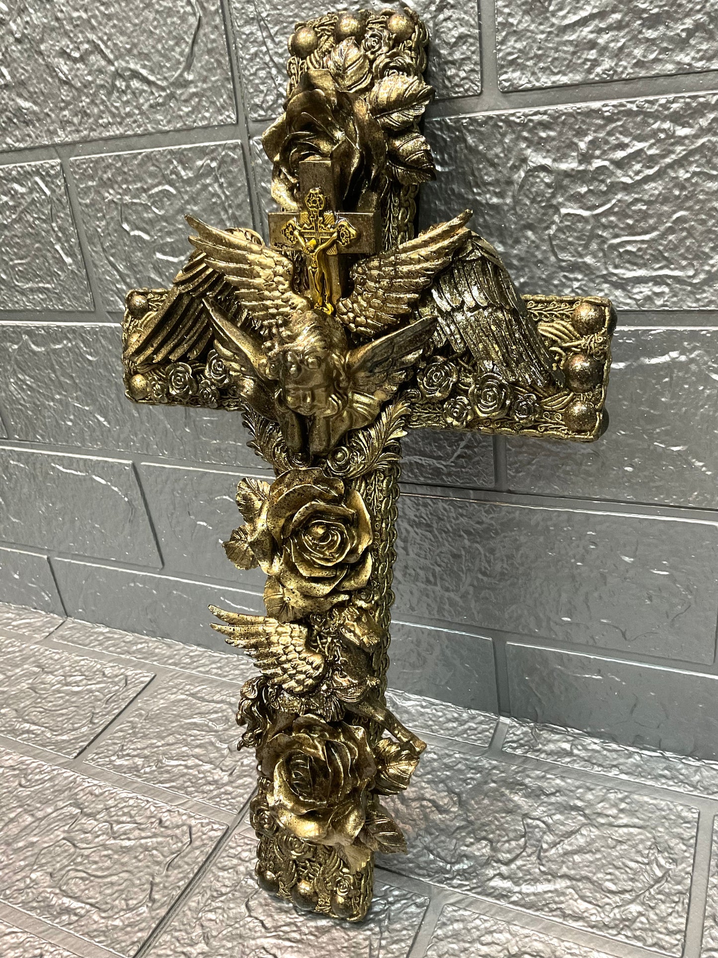 【 interior Cross 】 Fairy Tale Cross of Angels and Roses <Cross No.005>