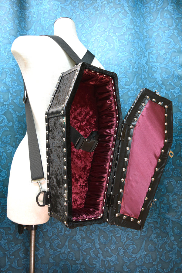 【Outlet棺/試作品】45㎝(内寸42㎝)背負えるDoll Coffin BOX<ブラック>