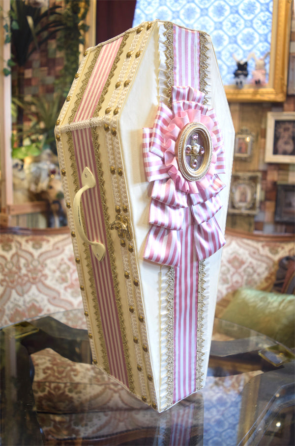 【Outlet棺/展示品】45㎝(内寸42㎝)デコレーションDoll Coffin BOX<ホワイト>OT-NO.003