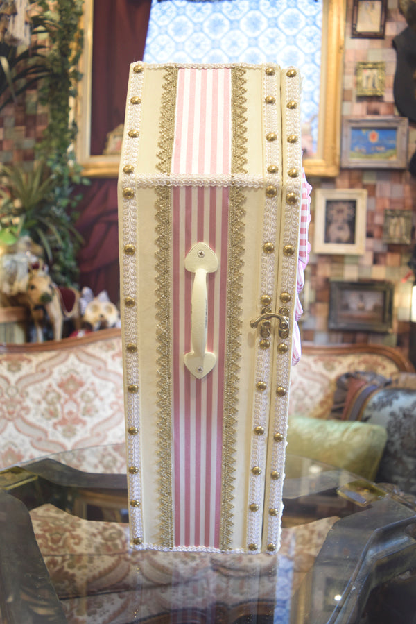 【Outlet棺/展示品】45㎝(内寸42㎝)デコレーションDoll Coffin BOX<ホワイト>OT-NO.003