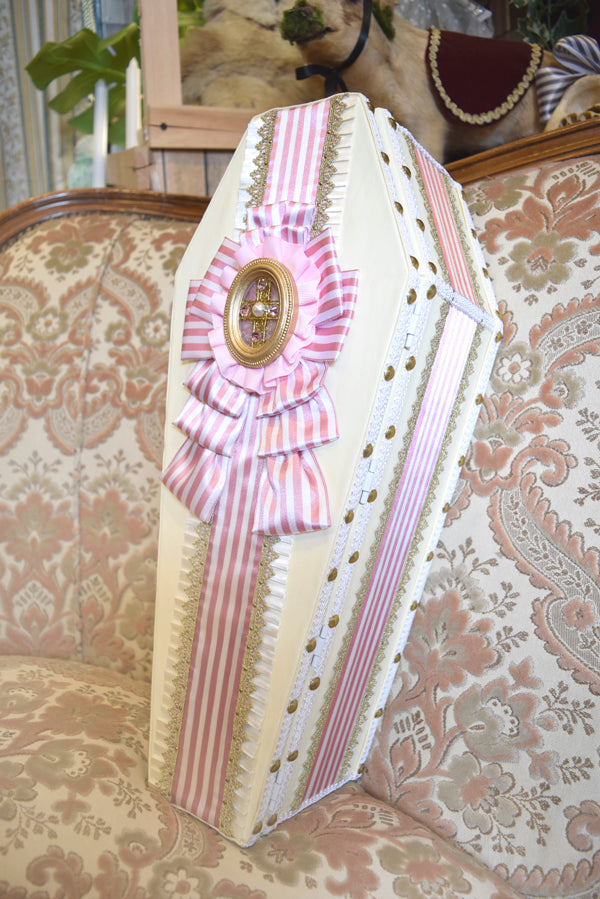 【Outlet棺/展示品】45㎝(内寸42㎝)デコレーションDoll Coffin BOX<ホワイト>OT-NO.003