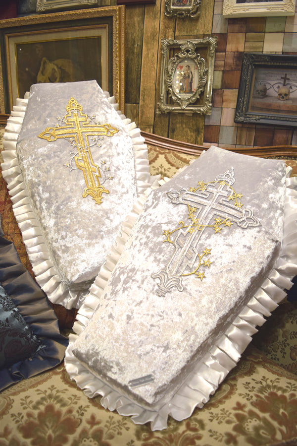 【 Interior Coffin 】ICC-001 Coffin Cushion 棺型 クッション <ホワイト>