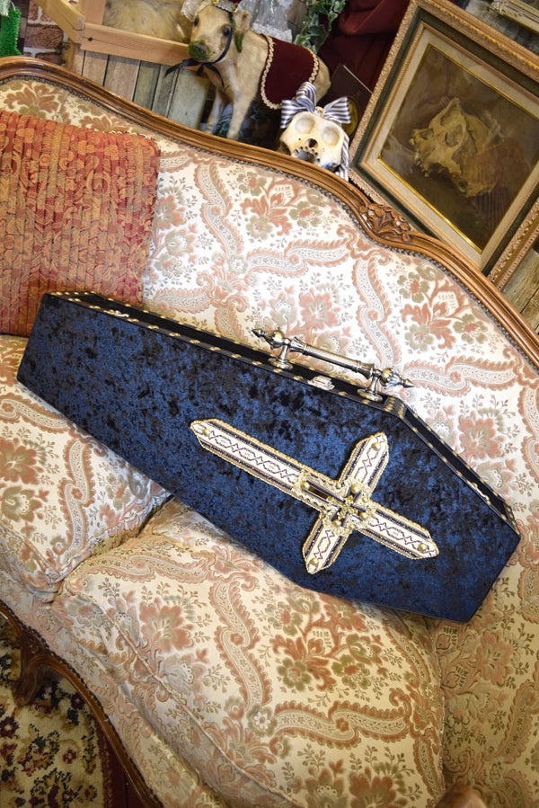 【Outlet棺/展示 試作品】ヴァイオリンケース Coffin BOX <ブラックベロア/内装ワインレッドベロア>OT-NO.007