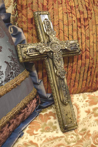 【 interior Cross 】 Antique Gold Cross　＜Cross No.003＞