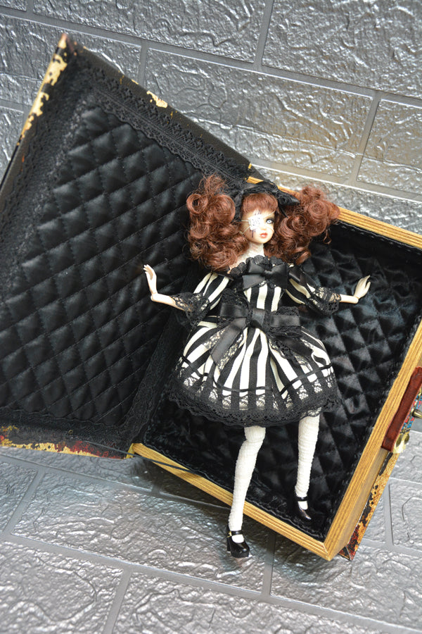 【 Interior Doll ITEM 】 BOOK BOX  ＜ HARRY POTTER / ハリーポッター ＞