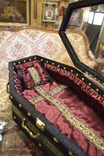 画像をギャラリービューアに読み込む, 【 One-of-a-kind  一点物棺 】 70cm サイズ 扉アクリル DOLL Coffin ＜No.001-70 ＞
